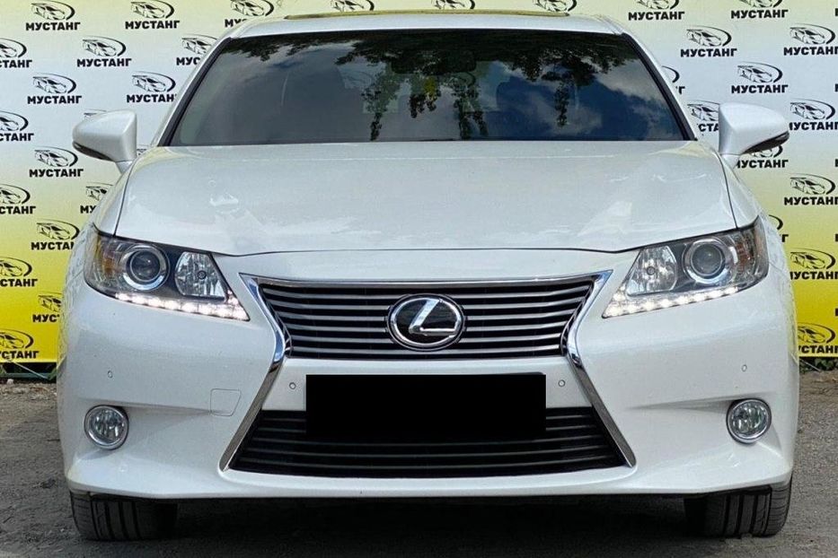 Продам Lexus ES 350 2012 года в Днепре
