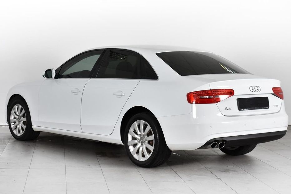 Продам Audi A4 PREMIUM 2014 года в Черновцах