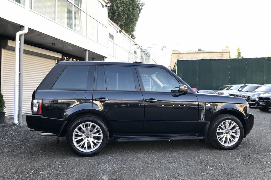 Продам Land Rover Range Rover 2011 года в Киеве