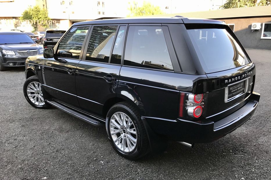 Продам Land Rover Range Rover 2011 года в Киеве