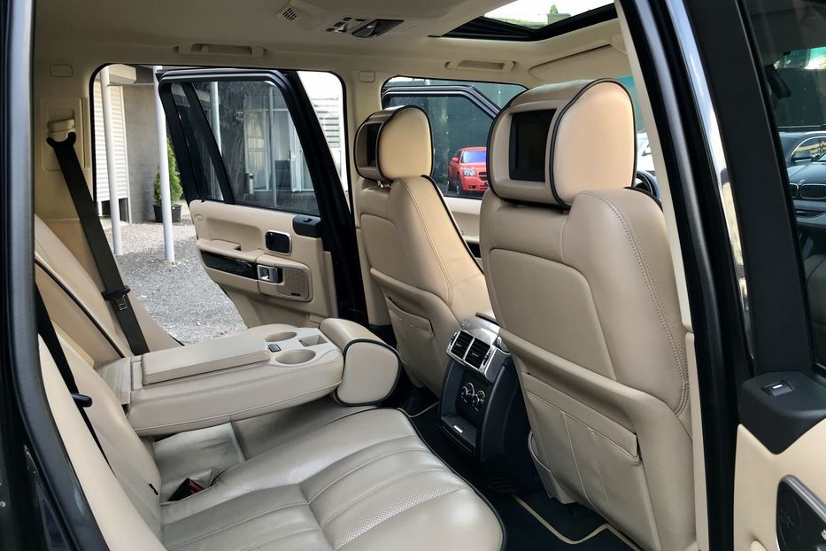 Продам Land Rover Range Rover 2011 года в Киеве