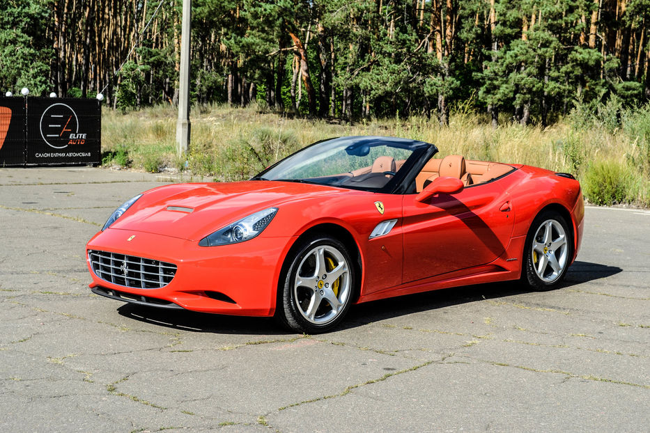 Продам Ferrari California 2013 года в Киеве