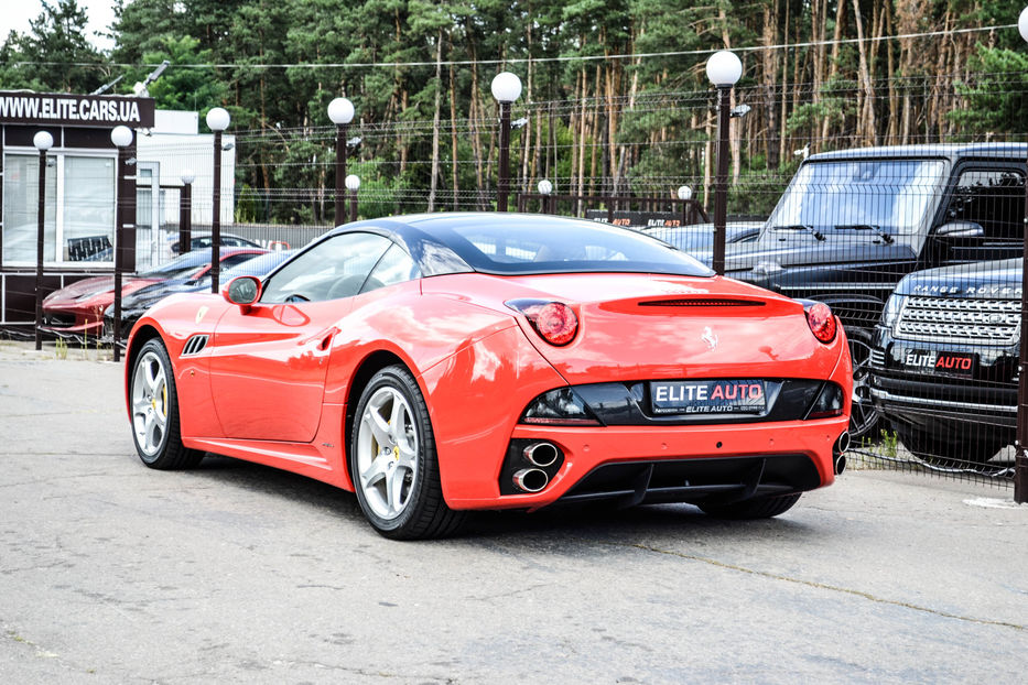 Продам Ferrari California 2013 года в Киеве