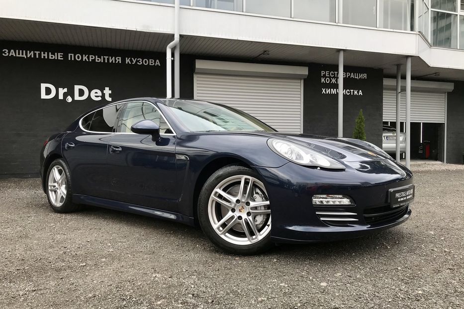 Продам Porsche Panamera 4S 2013 года в Киеве