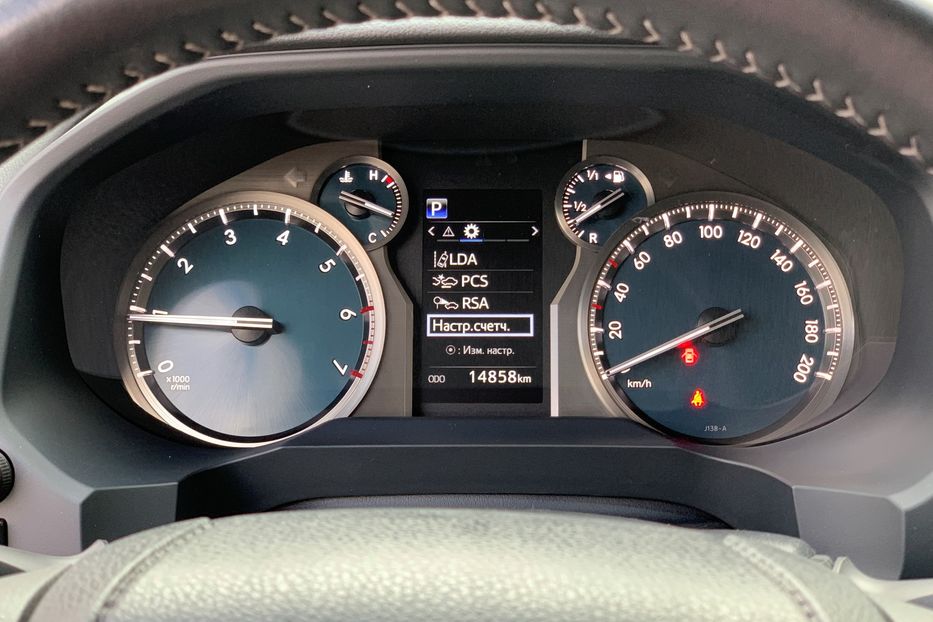 Продам Toyota Land Cruiser Prado PRESTIGE 2019 года в Киеве