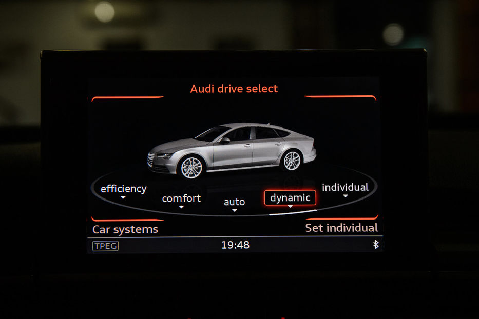 Продам Audi A7 2015 года в Одессе