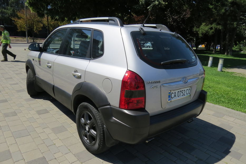 Продам Hyundai Tucson 4WD 2005 года в Днепре