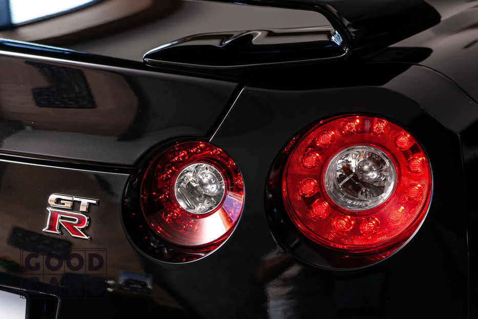 Продам Nissan GT-R Black Edition 2012 года в Одессе