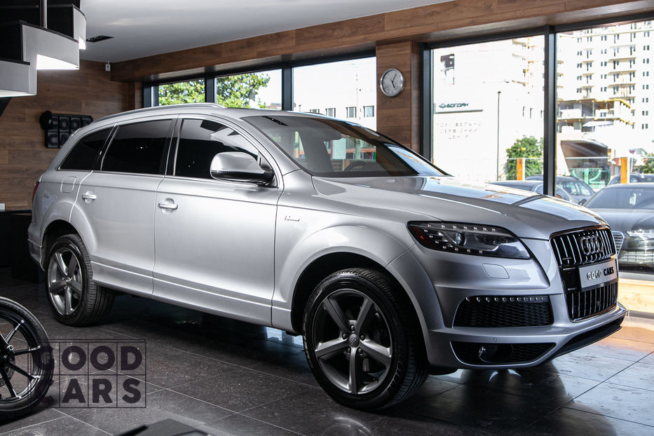 Продам Audi Q7 2013 года в Одессе