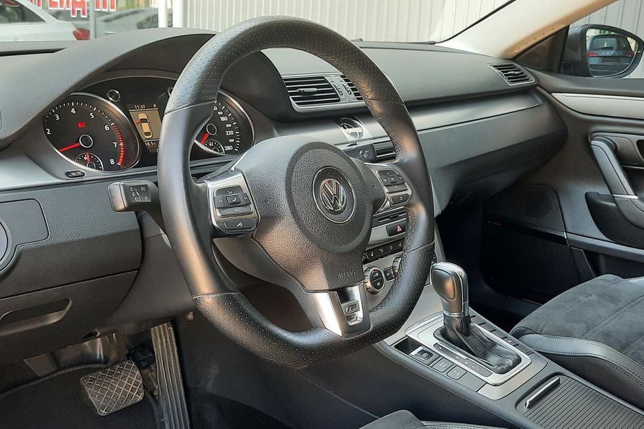 Продам Volkswagen Passat CC R-Line 2012 года в Николаеве