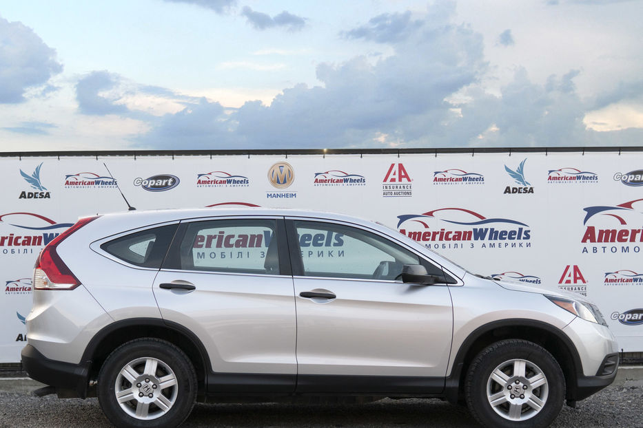 Продам Honda CR-V LX 2014 года в Черновцах