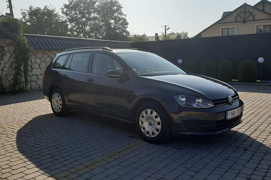 Продам Volkswagen Golf VII  Klimat navi Без Підкрасів Іде 2015 года в Львове