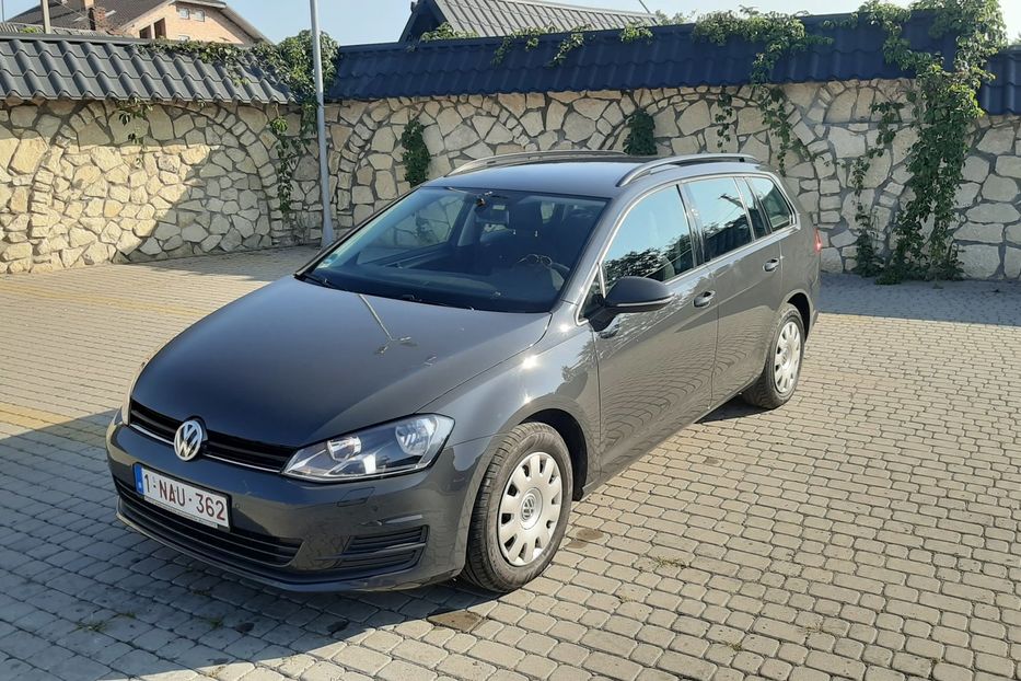 Продам Volkswagen Golf VII  Klimat navi Без Підкрасів Іде 2015 года в Львове