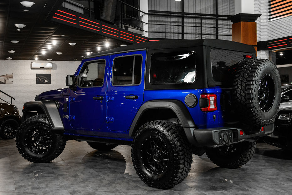 Продам Jeep Wrangler 2018 года в Одессе