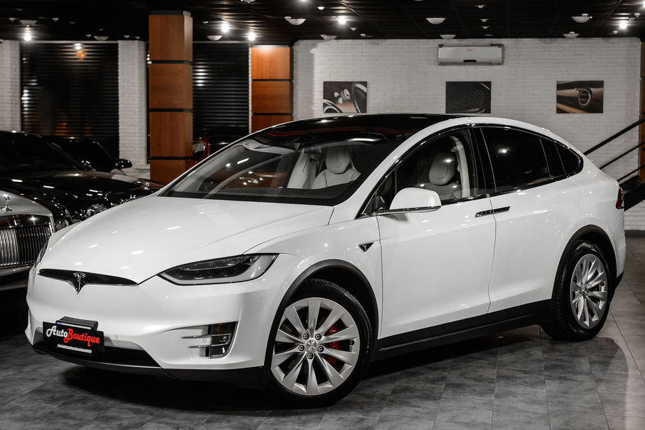 Продам Tesla Model X  P90D Perfomance  2016 года в Одессе