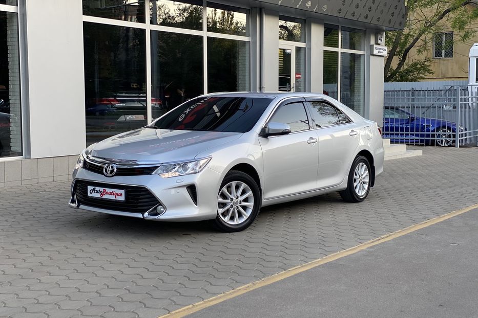 Продам Toyota Camry 2016 года в Одессе