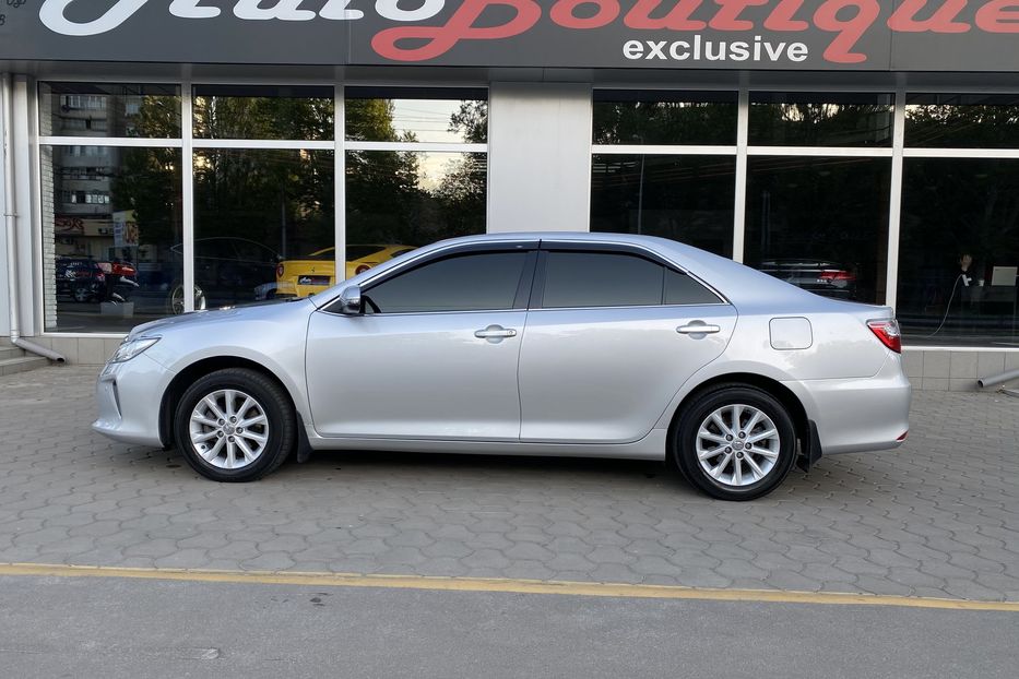 Продам Toyota Camry 2016 года в Одессе