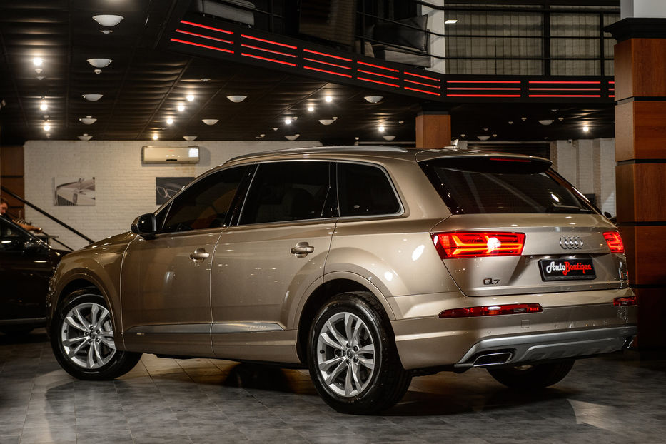 Продам Audi Q7 2019 года в Одессе