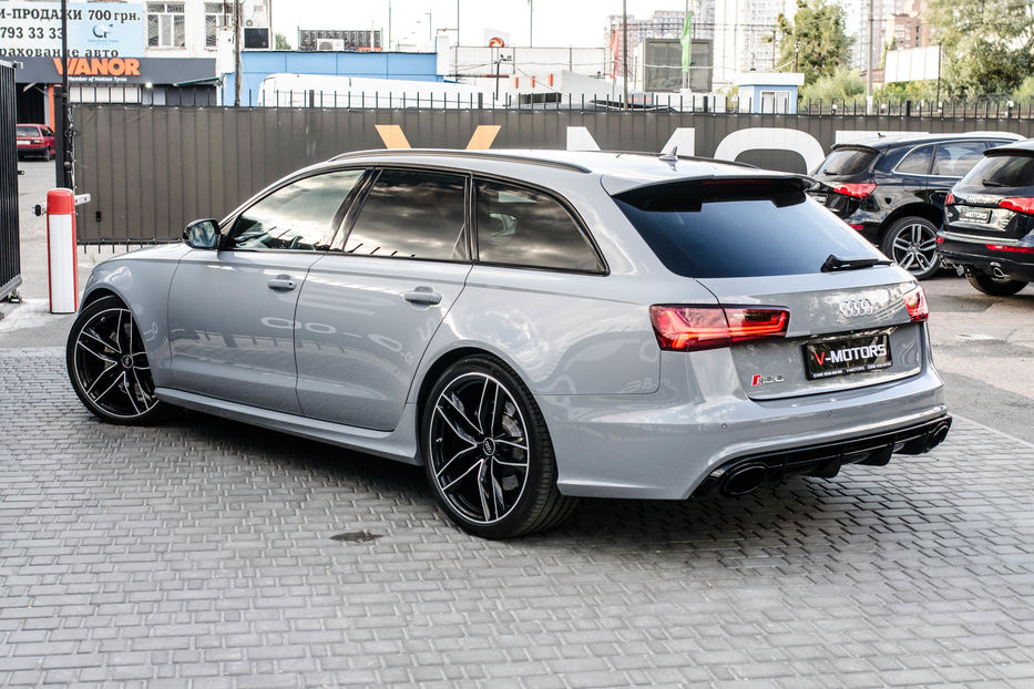 Продам Audi RS6 Performance 2016 года в Киеве