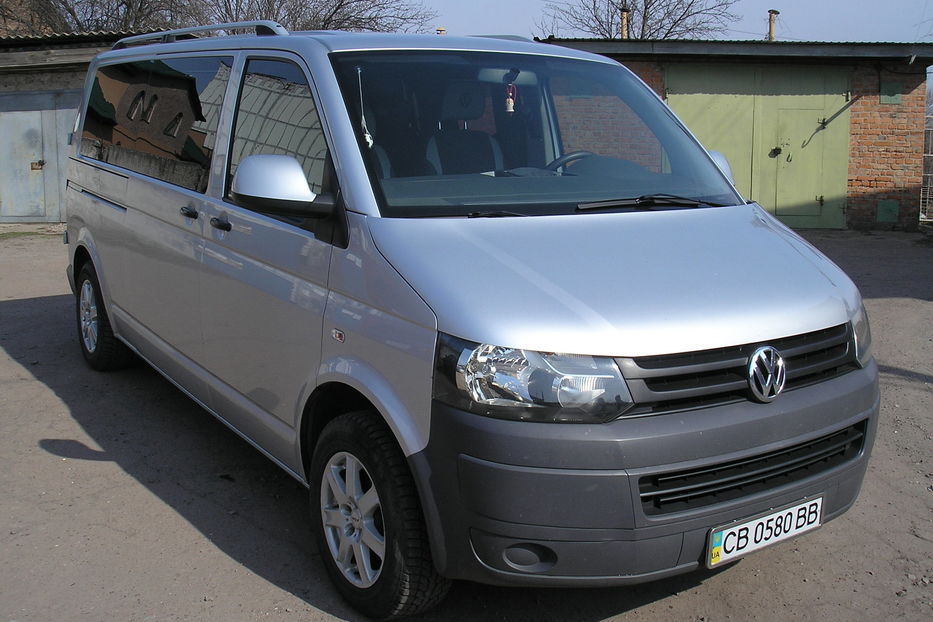 Продам Volkswagen T5 (Transporter) пасс. Long 2010 года в г. Нежин, Черниговская область