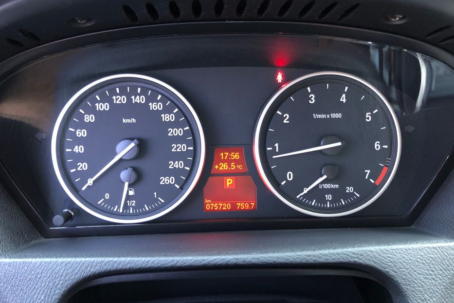 Продам BMW X5 Xdrive 50i 2011 года в Киеве