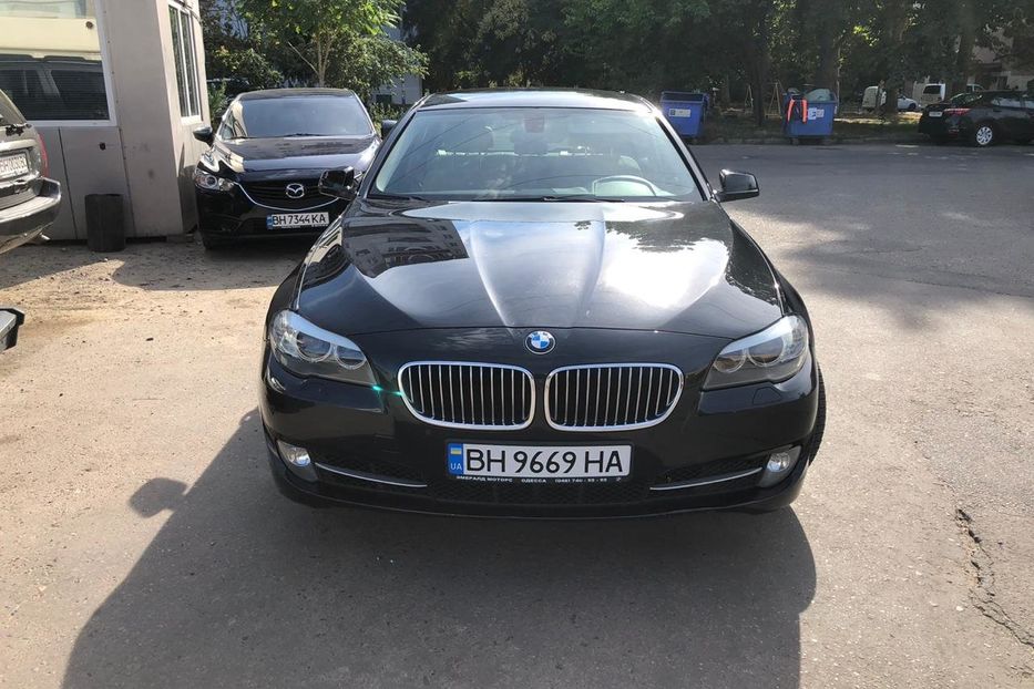 Продам BMW 520 2013 года в Одессе