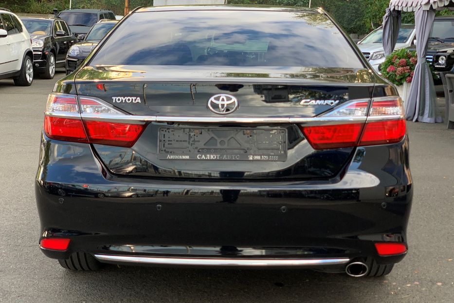 Продам Toyota Camry 35th ANNIVERSARY 2017 года в Киеве