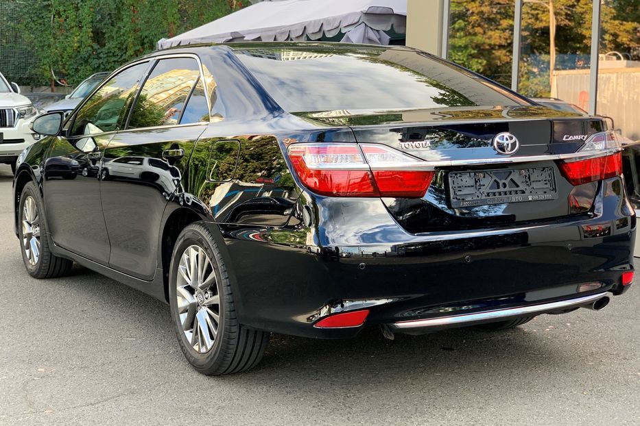 Продам Toyota Camry 35th ANNIVERSARY 2017 года в Киеве