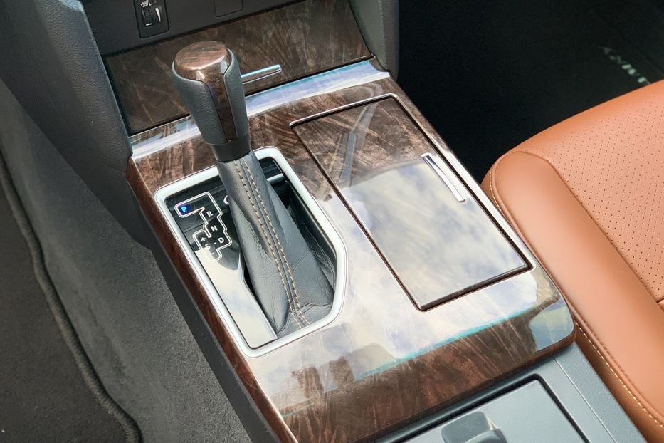 Продам Toyota Camry 35th ANNIVERSARY 2017 года в Киеве