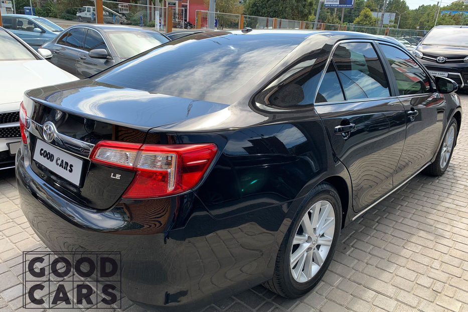 Продам Toyota Camry v50 2012 года в Одессе