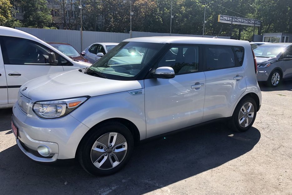 Продам Kia Soul EV 180 km Range. 2017 года в Одессе