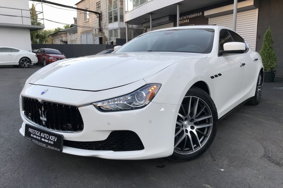 Продам Maserati Ghibli SQ4 2014 года в Киеве