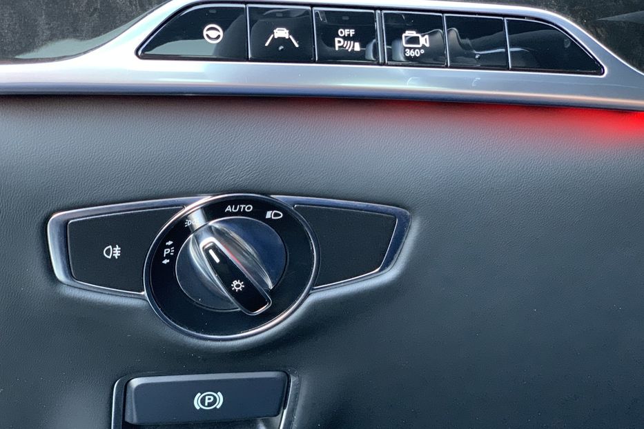 Продам Mercedes-Benz S-Class 63 AMG 4MATIC 2014 года в Киеве