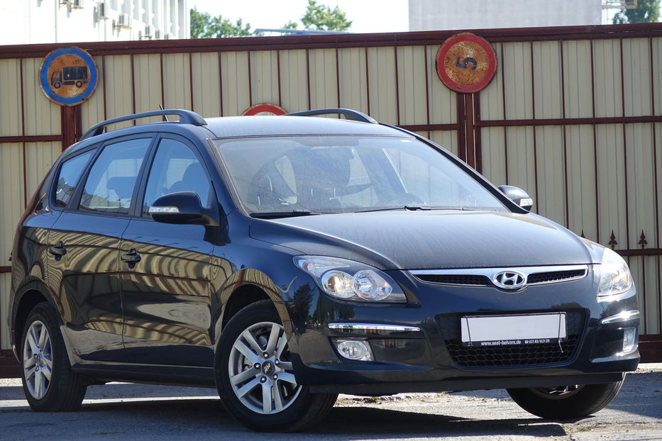 Продам Hyundai i30  2011 года в Одессе