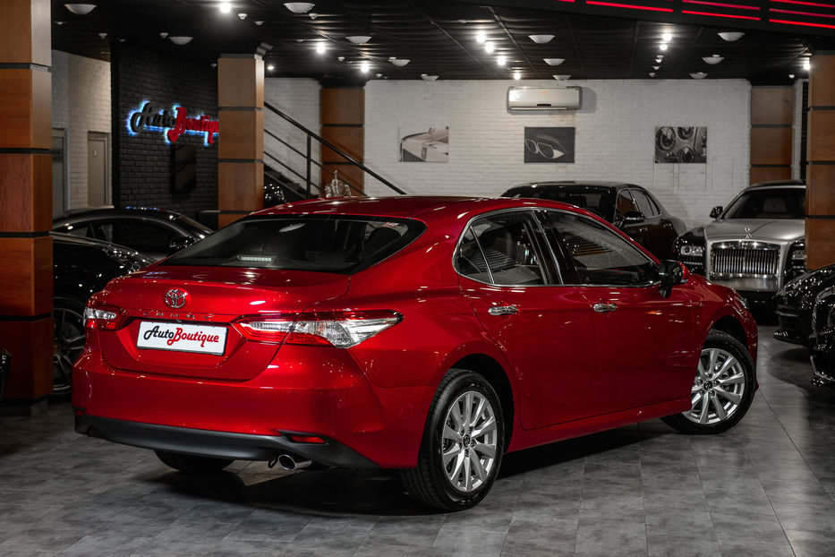 Продам Toyota Camry 2018 года в Одессе