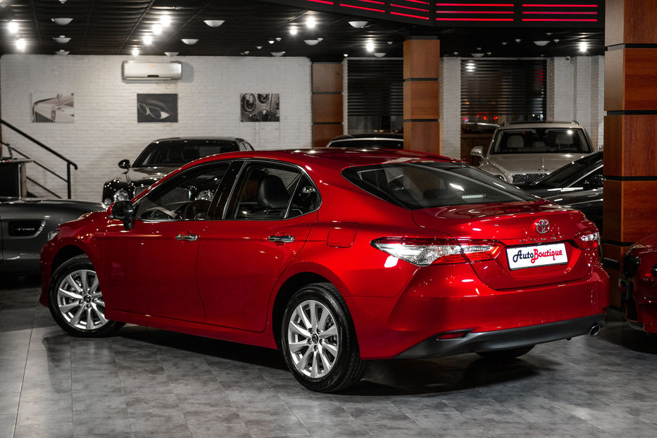 Продам Toyota Camry 2018 года в Одессе