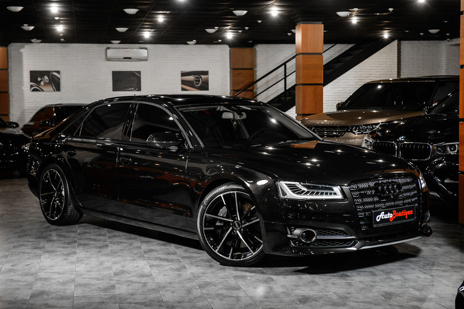 Продам Audi A8 W12 Restyling 2012 года в Одессе