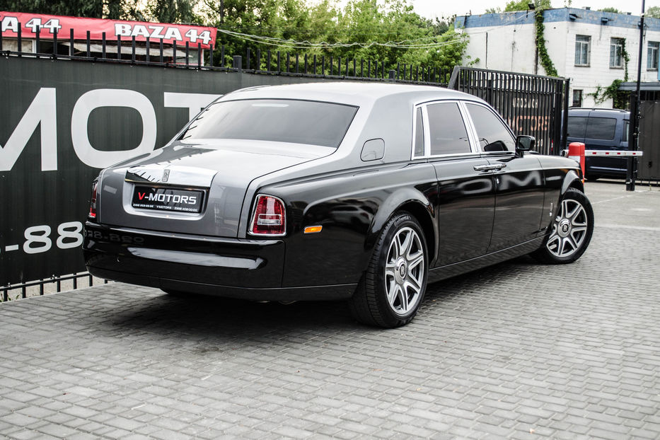 Продам Rolls-Royce Phantom VII 2004 года в Киеве