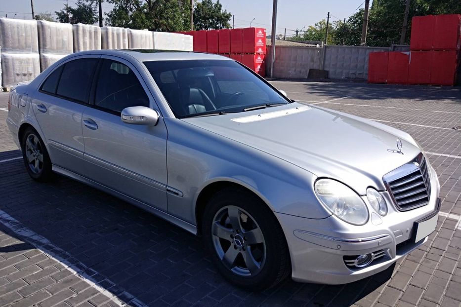 Продам Mercedes-Benz E-Class 220 Avantgarde 2006 года в Николаеве