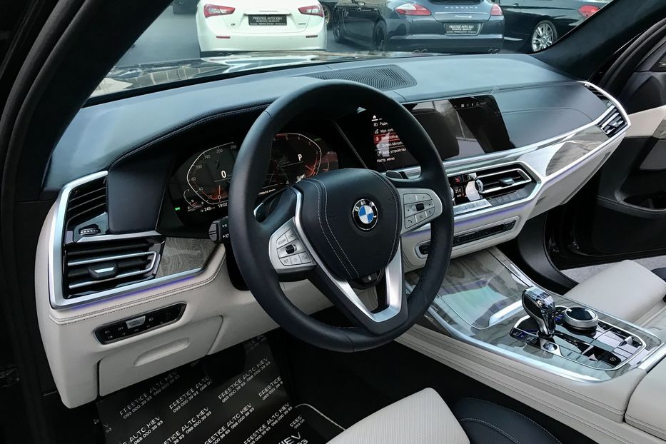 Продам BMW X7 Individual Официальный 2019 года в Киеве