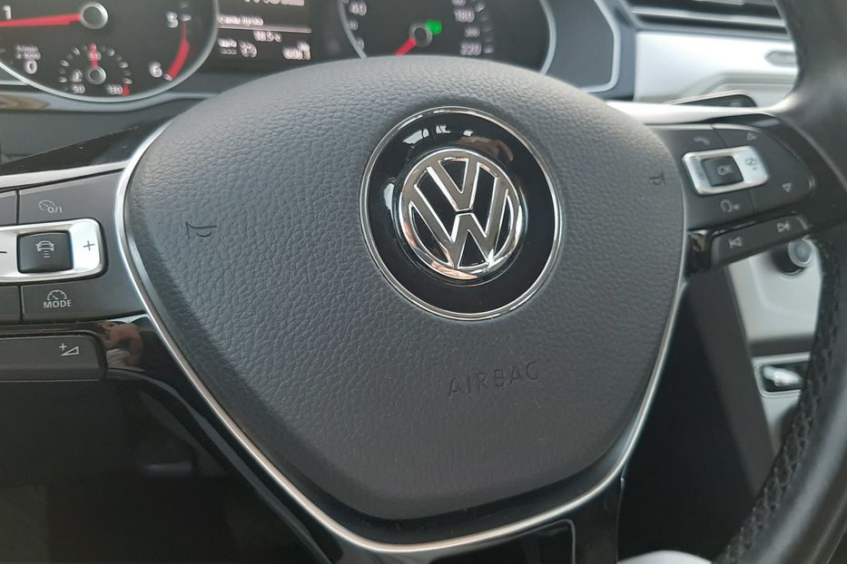 Продам Volkswagen Passat B8 Automat 2.0 DSG Резерв Київ 2015 года в Львове