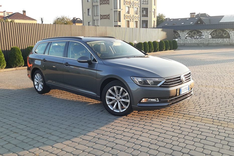 Продам Volkswagen Passat B8 Automat 2.0 DSG Резерв Київ 2015 года в Львове