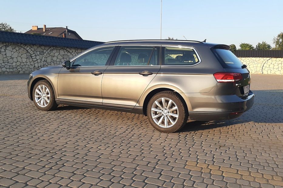 Продам Volkswagen Passat B8 Automat 2.0 DSG Резерв Київ 2015 года в Львове