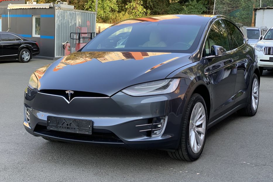 Продам Tesla Model X 100 D Dual Motor 2020 года в Киеве