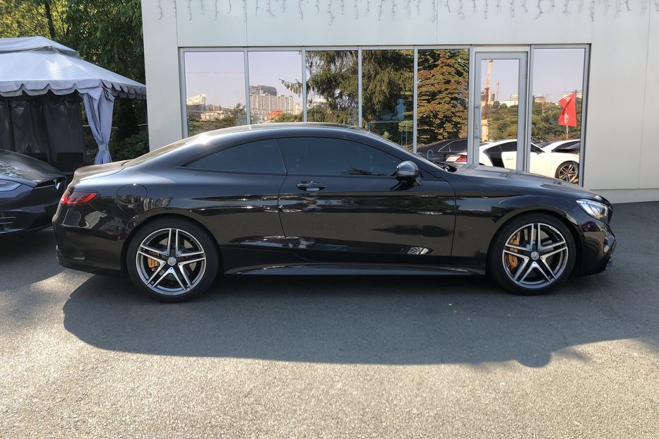 Продам Mercedes-Benz S-Class 63 AMG 4MATIC 2016 года в Киеве