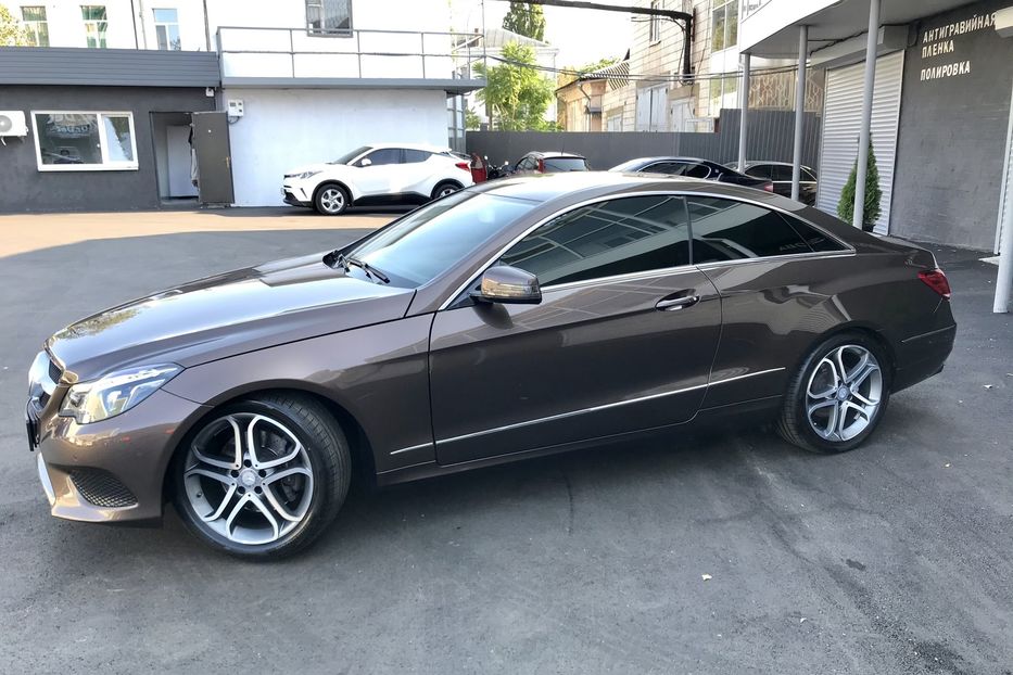 Продам Mercedes-Benz E-Class 250d 2014 года в Киеве