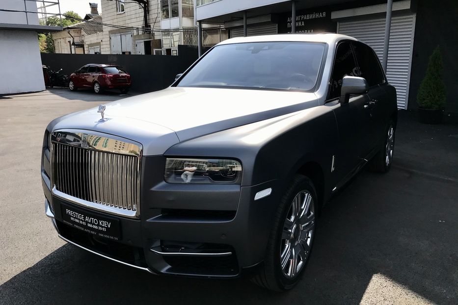 Продам Rolls-Royce Phantom Cullinan 2019 года в Киеве