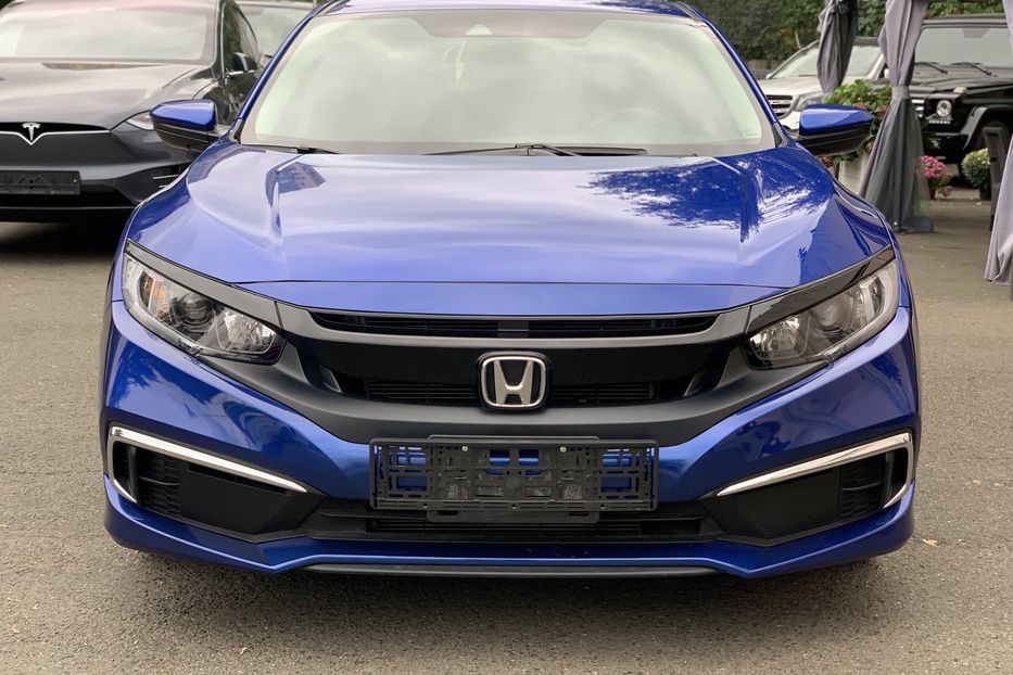 Продам Honda Civic 2019 года в Киеве