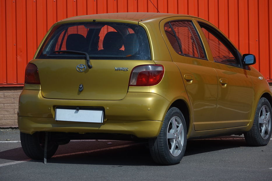 Продам Toyota Yaris automat 2003 года в Одессе