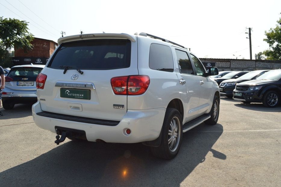 Продам Toyota Sequoia IForce 5.7 V8 2011 года в Одессе